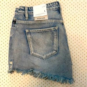 BRAND NEW Cut off SHORTS